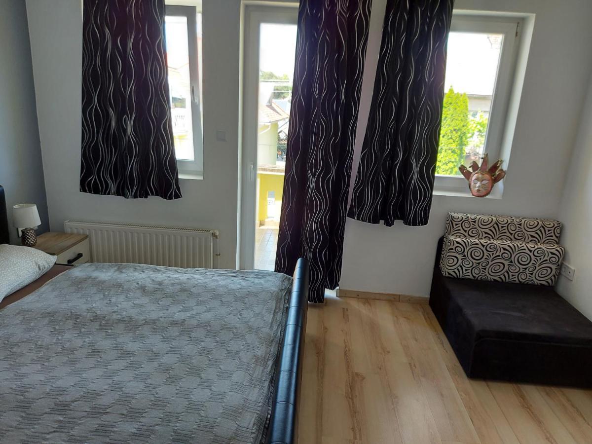 Corner Apartman 2 Apartment Siofok Bagian luar foto